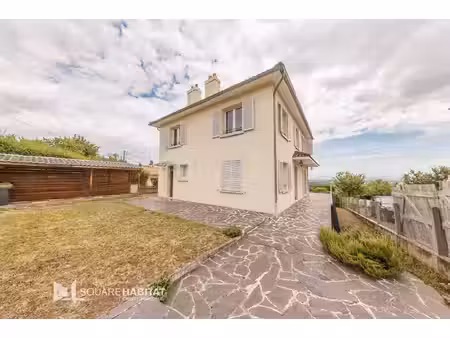 maison chateaugay 7 pièce(s) 147.79m2