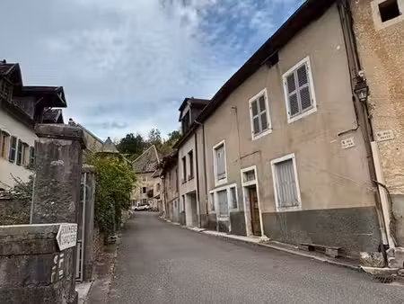 maison a mouthier haute pierre