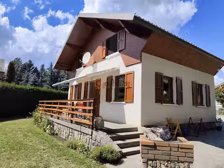 maison à vendre saint-léger-les-mélèzes