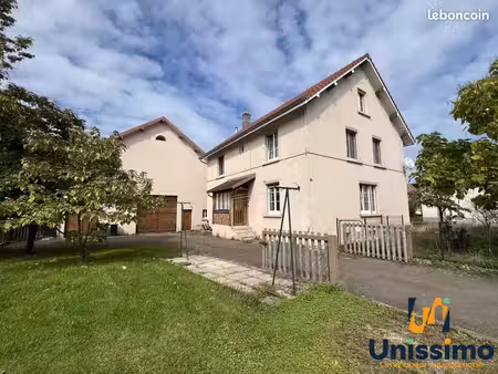 maison 5 pièces 165 m²
