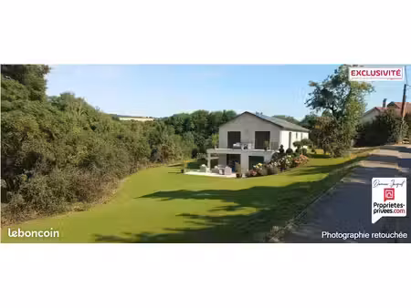 terrain 2 740 m² thulay