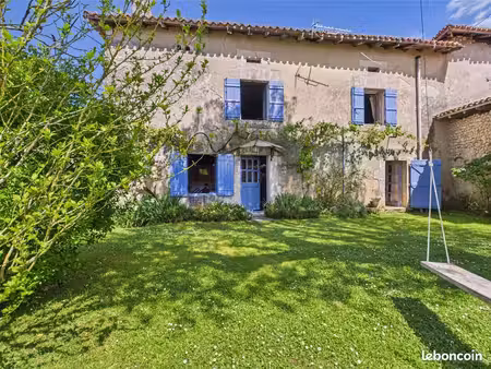 appartement 6 pièces 110 m²