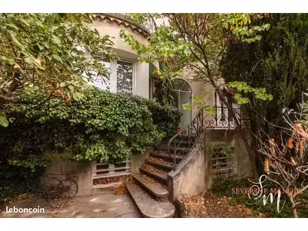 maison 6 pièces 138 m²