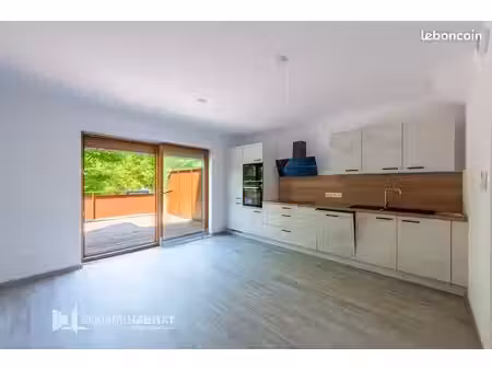 appartement 3 pièces 75 m²