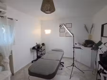 local commercial