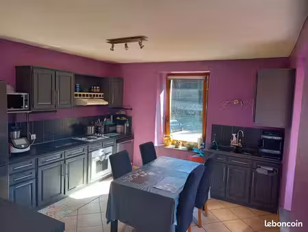 bel appartement f3 à la cluse et mijoux