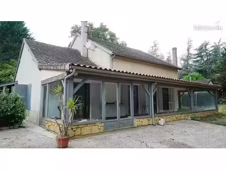 location grande maison 150 m2 à la semaine ou au mois