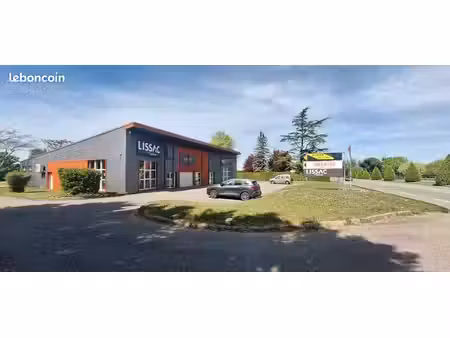 local commercial