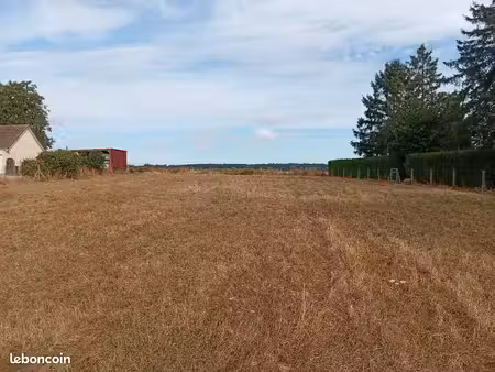 terrain 1 191 m² les baux sainte croix