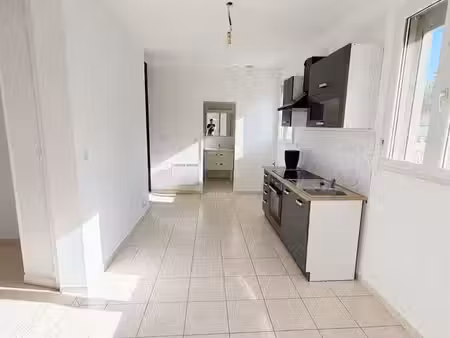 appartement 69 m² avec 2 chambres  cour et parking – alès