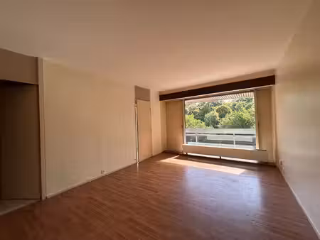 location appartement 1 pièce  36.40m²  versailles