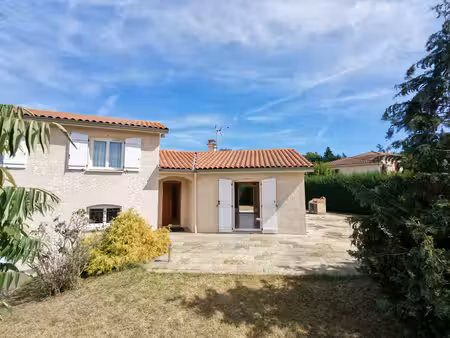 quartier saint just maison de 128m2 sur 1504m2 de terrain