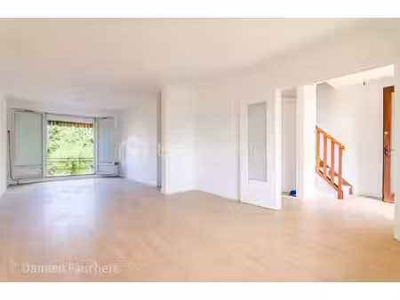 maison traditionnelle de 90 m² à vert-saint-denis
