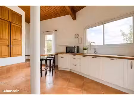 maison 6 pièces 187 m²