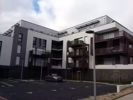 location appartement 3 pièces à angers belle beille (49000) : à louer 3 pièces / 70m² ange
