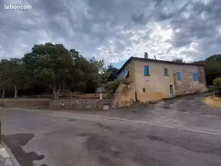 maison de village