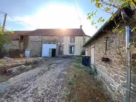 vente longère et corps de ferme à bonnat (23220) : à vendre / 79m² bonnat