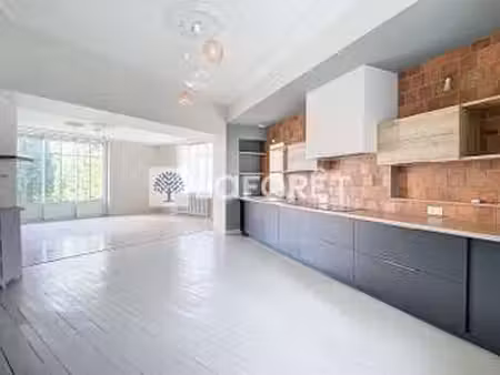 location maison à parthenay (79200) : à louer / 196m² parthenay