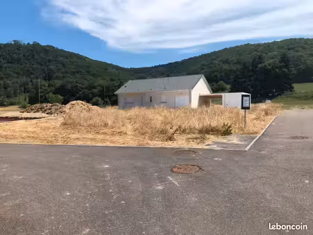 terrain à bâtir viabilisé 505 m² (5 ares) – bourguignon (25150)