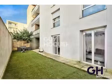 ? t3 avec jardin privatif de 50 m² – meyzieu centre – résidence 2014