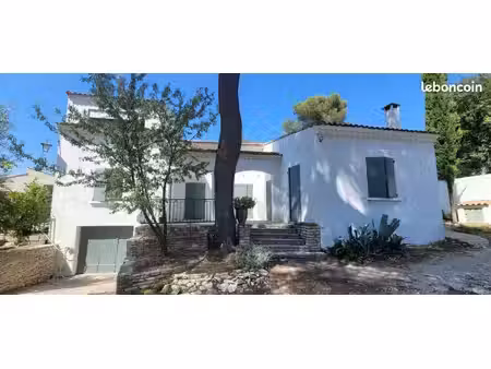 villa nîmes