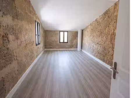 location bureau indépendant rochefort du gard