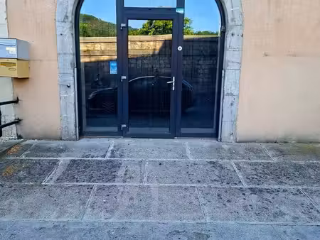 location pro | local commercial | 115 m² | anduze