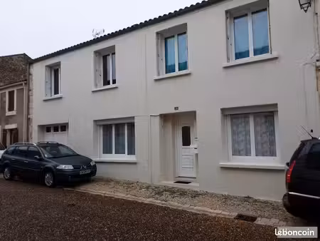 appartement 4 pièces 100 m²