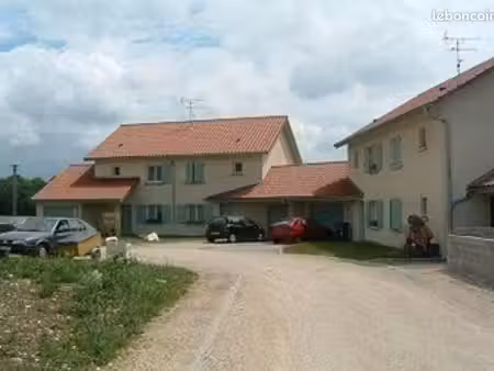pavillon 4 pièces 82 m²