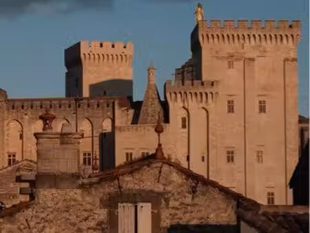 duplexe intra-muros palais des papes