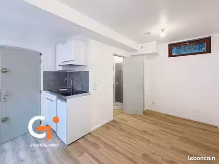 studio 1 pièce 16 m²