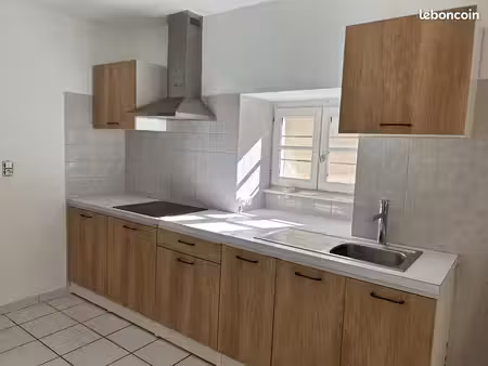appartement f2 1/2 à vernantois
