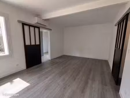 jolie maison à guitres