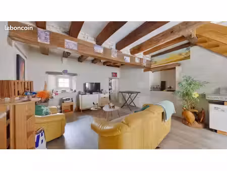 maison de ville 80 m² la roche posay