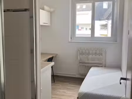 appartement 1 pièce 10 m²