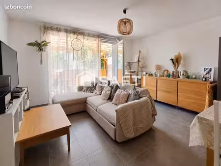 villa 3 pièces 69 m²