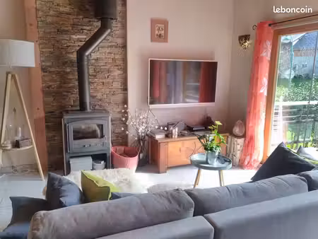 particulier loue duplex t4 dans ferme rénovée à lathuile