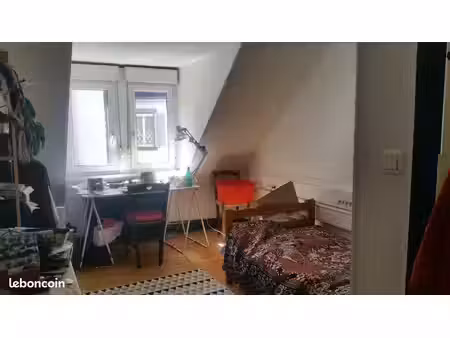 4 pieces proche contade