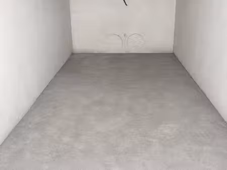 parking/box garage 16m²