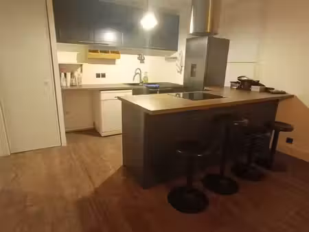très bel appartement à saisir. urgent