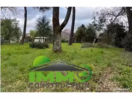 terrain 900 m² blaye