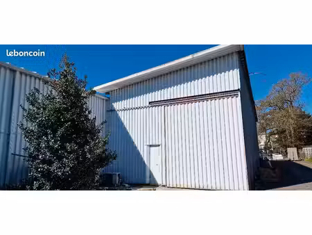 eysines  local de stockage 110 m²  rocade proximité immédiate 