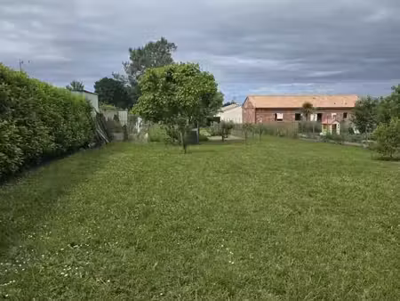 terrain 600 m² verdelais