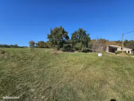 terrain 890 m² sadirac