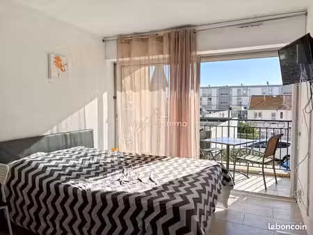 studio 1 pièce 18 m²