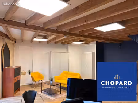 immeuble 86 m² cambes