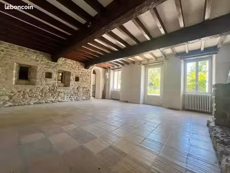 maison 3 pièces 85 m²