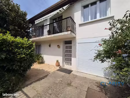 maison 6 pièces 145 m²