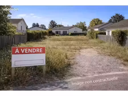 terrain 1 000 m² eysines
