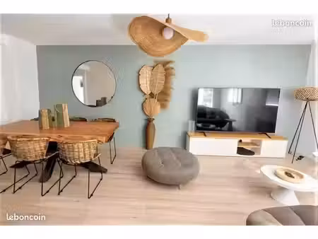 mèze – beau t4 rénové avec terrasse  piscine et 3 parkings vente directe propriétaire